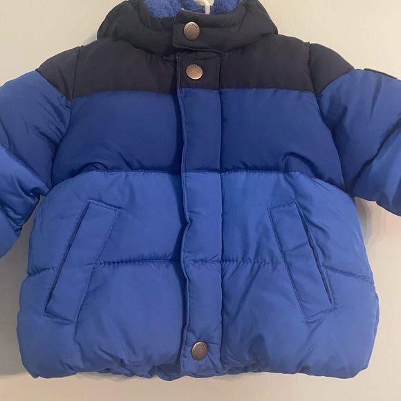 Gap Infant Winter Puffer - Picture 2 of 6